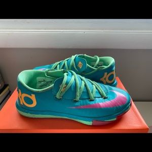 KD VI (PS)